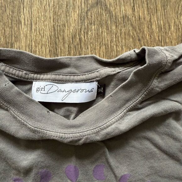 Retro 70’s Psycedelic Style “Leo” Zodiac Graphic tee - Picture 3 of 4